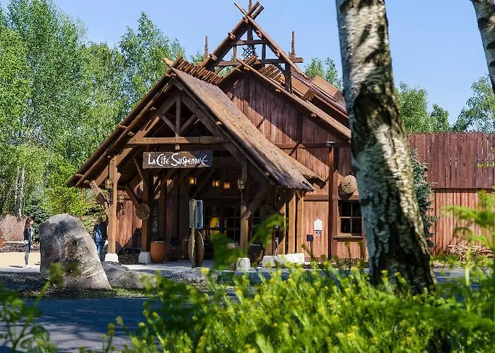 Cite Suspendu Hotel Plailly