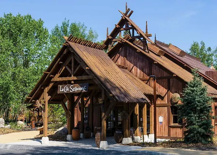 Cite Suspendu Hotel 3*